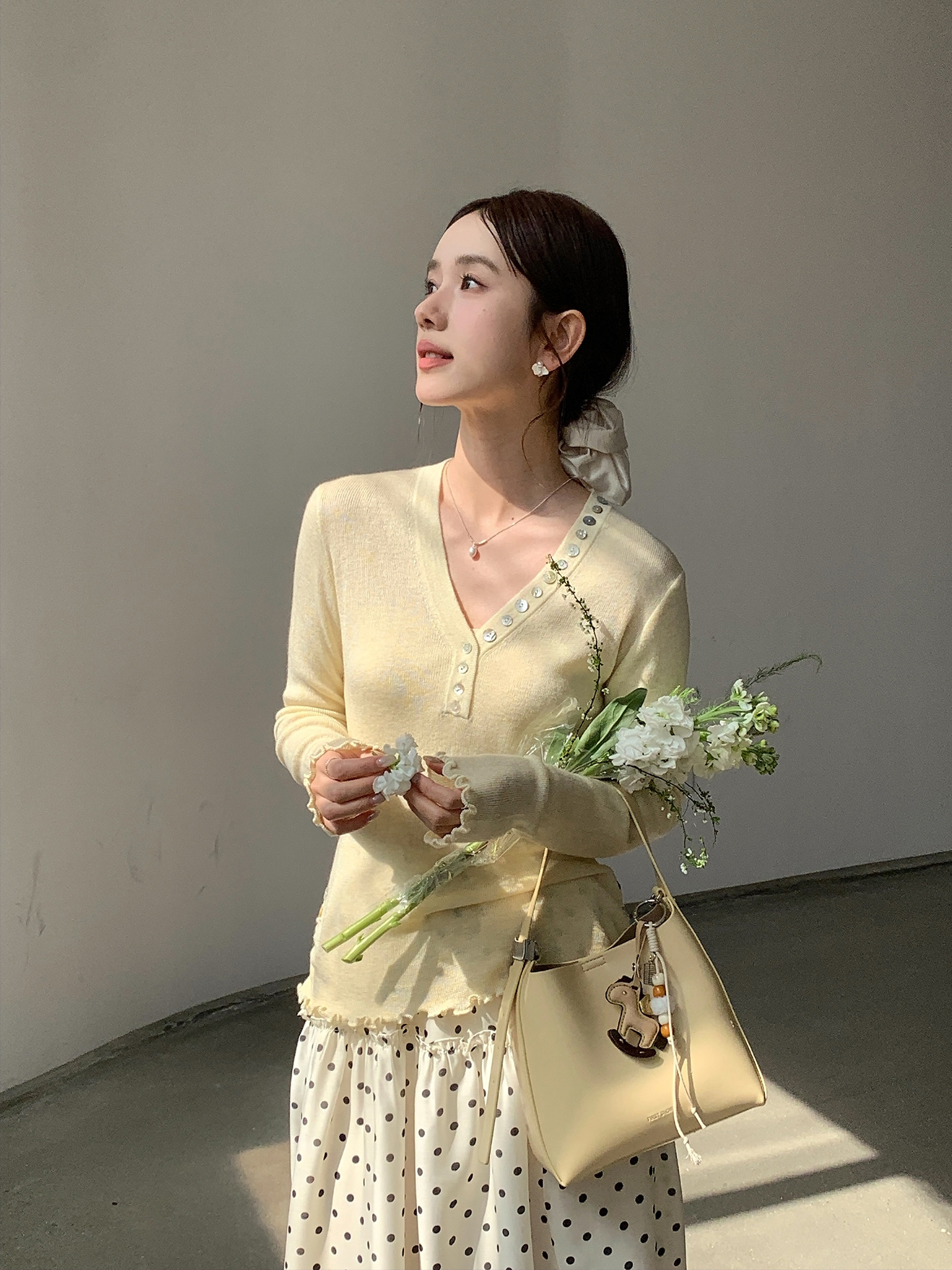 26ye009 light yellow long-sleeved outerwear