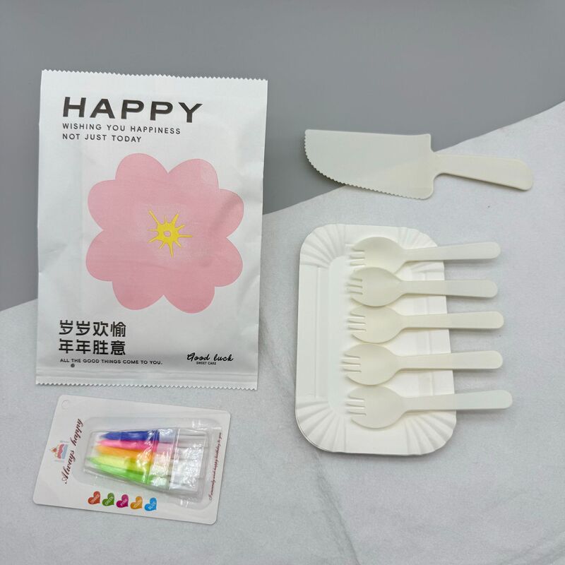 Disposable Birthday Cake Plate, Knife and Fork Set, Thickeneded Paper Plate, Baking Tray, Environmentally Friendly Tableware Three-In-One