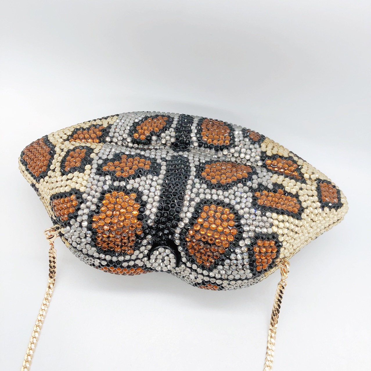 Túi clutch nữ cầm tay đính đá dạ tiệc họa tiết da báo viền môi — Vân báo