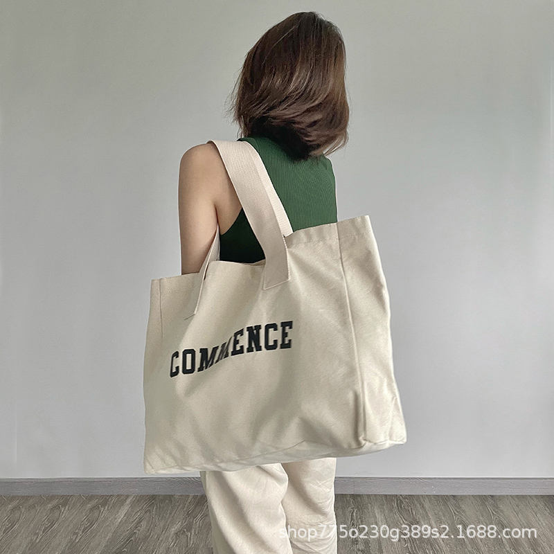 2025 New Trend 5cm Portable Large Tote Canvas Bag Customized Large Shopping Bag Large Gift Bag Customized