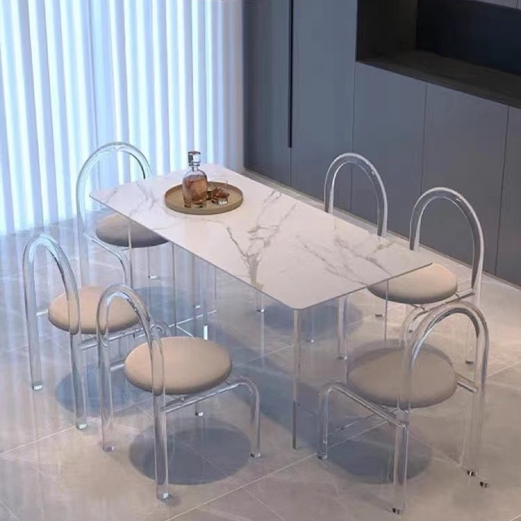 Sillas de comedor de cristal acrílico transparente, sillas de comedor de lujo nórdicas modernas y ligeras.