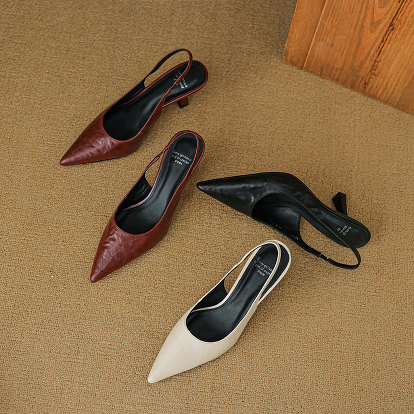Sandal cao gót nữ mũi nhọn hở gót, da cừu, phong cách Hàn Quốc đơn giản — đen