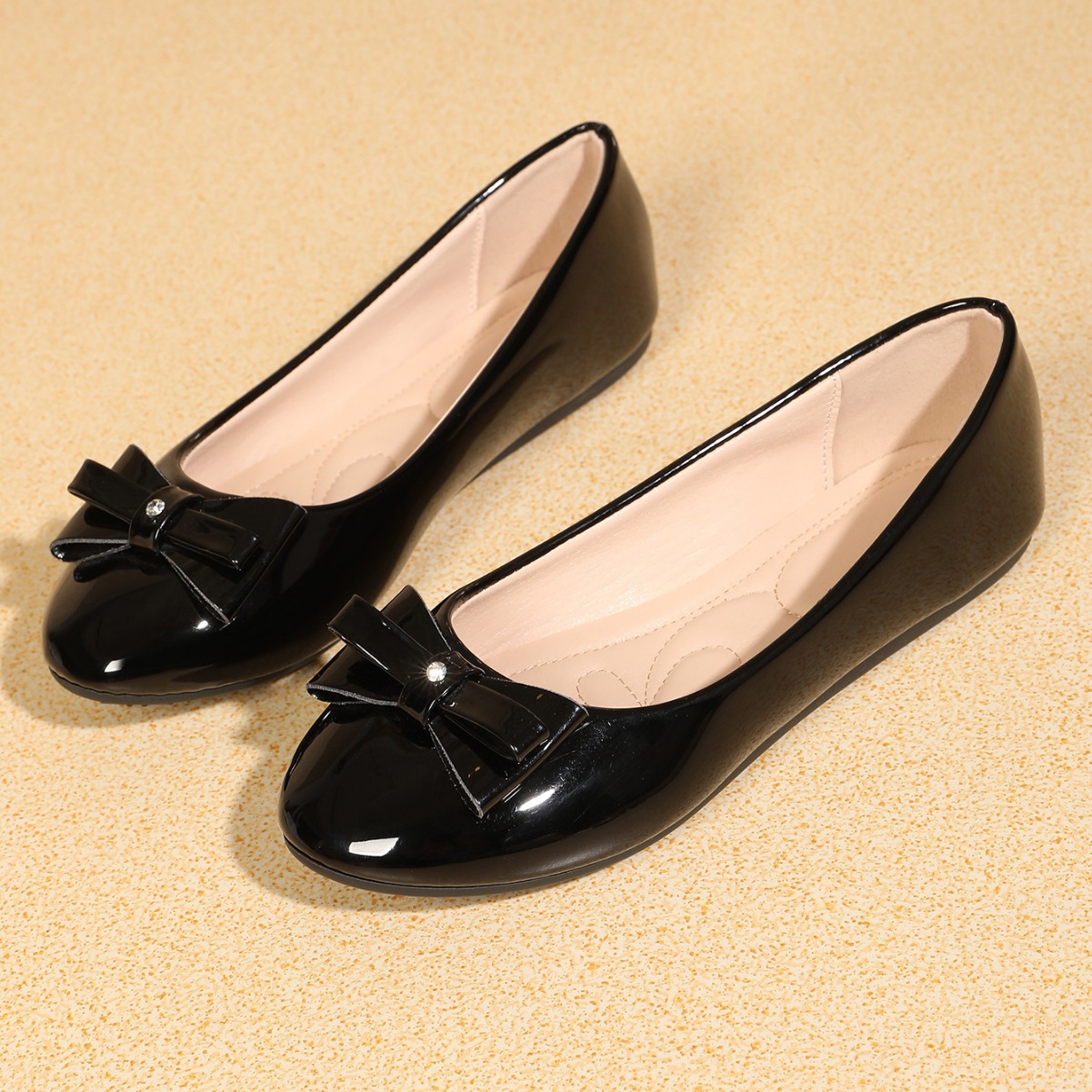 Sabrinas femininas com laço, mocassins rasos de verão_voghion.com