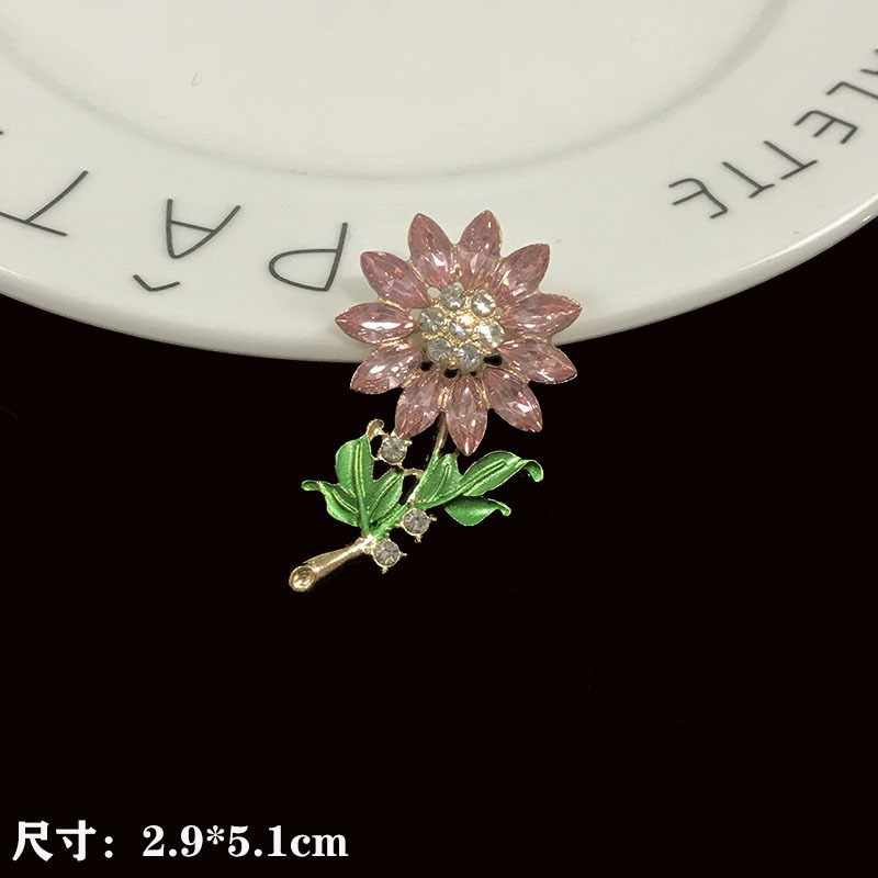Qiwai の新しいガラスダイヤモンド象嵌ひまわりアクセサリーバッグ衣類車の装飾合金アクセサリー|undefined