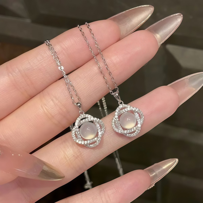 S999纯银天然白玉髓花朵项链女轻奢高级感线条环绕百搭锁骨链饰品|undefined