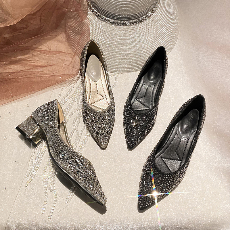 Pointed Toe Shallow Mouth Thick Heel French Style Flats for Women 2024 New Style Rhinestone Evening Shoes High Heel Large Size Women's Shoes 4143
