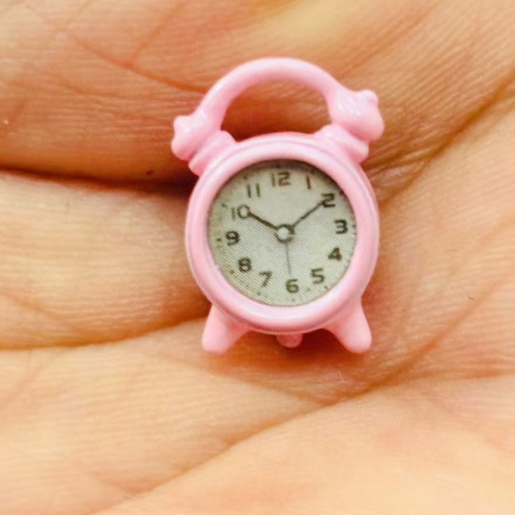 ����������΢��dollhoes miniatures�Ͻ�С���Ӱڼ�