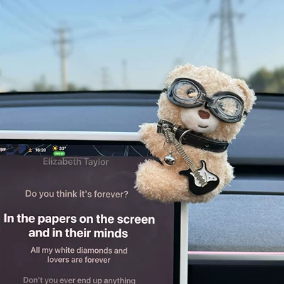 Car dashboard screen decoration Car ornaments - glasses-bear-car-ornament