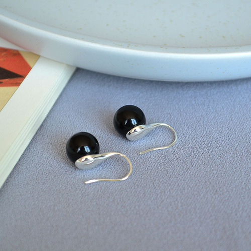 Japanese and Korean niche design retro personalized silver black onyx minimalist cool temperament high-heeled shoes earrings earring for women