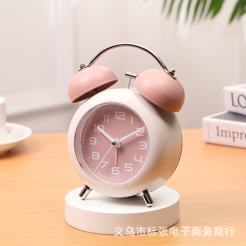 Reloj de timbre para el hogar de escritorio en forma de tambor Reloj despertador de escritorio creativo F18 para estudiantes silenciosos Relojes luminosos junto a la cama al por mayor