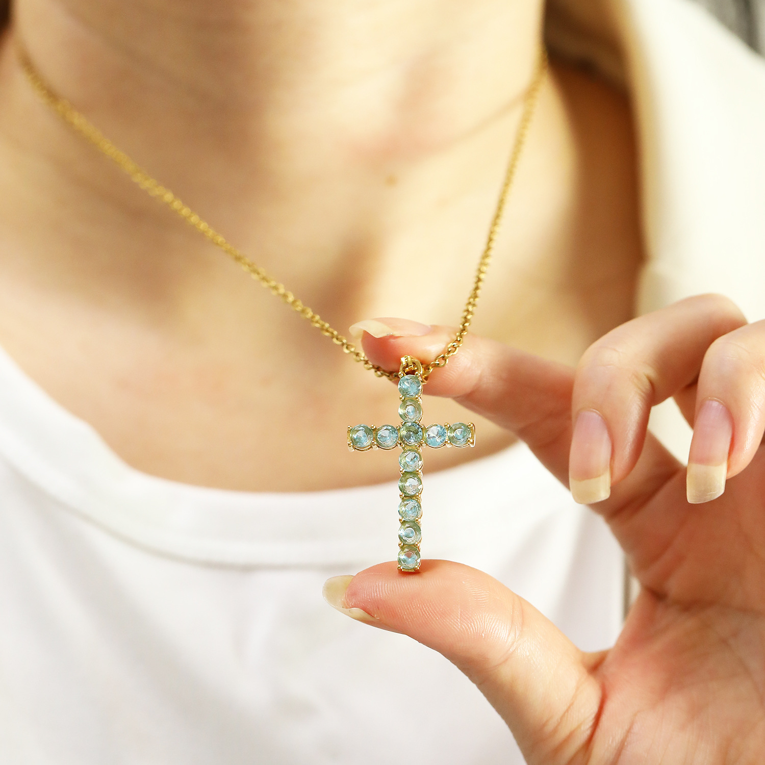 Χάλυβα Τιτανίου Κομψός Σταυρός Ηλεκτροπλασιασμός Ινλεί Ρηνανόστινο Κολιέ Κρεμαστής display picture 9