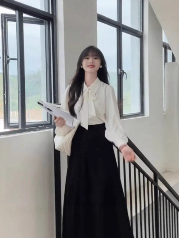 法式蝴蝶结衬衫女设计感小众2025年新款春秋别致高级感长袖上衣服|undefined