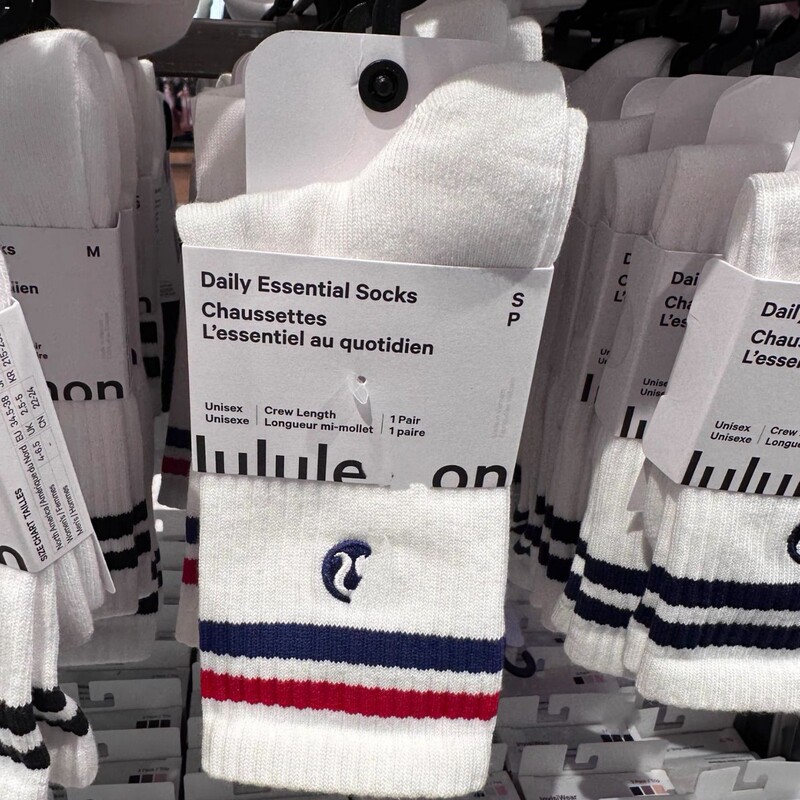 Lulu Spring and Summer Embroidered Striped Trendy Socks Double-Striped Yoga Socks Fitness Casual Versatile Street Style Long Socks Lulu Spring and Summer Embroidered Striped Trendy Socks Double-Striped Yoga Socks Fitness Casual Versatile Street Style Long Socks