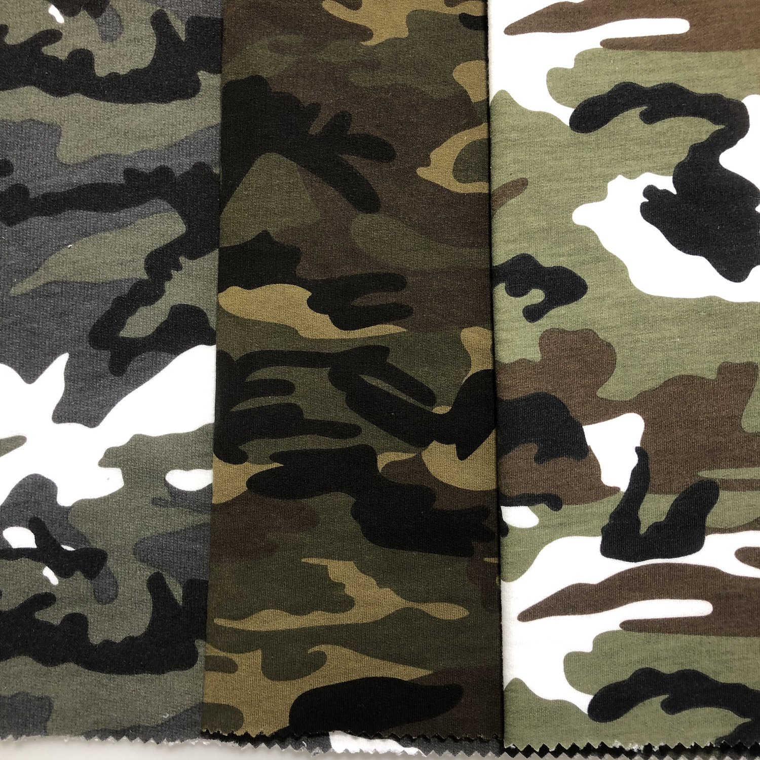 250克CVC小卫衣迷彩面料 厂家现货佛山针织布免费提供色卡