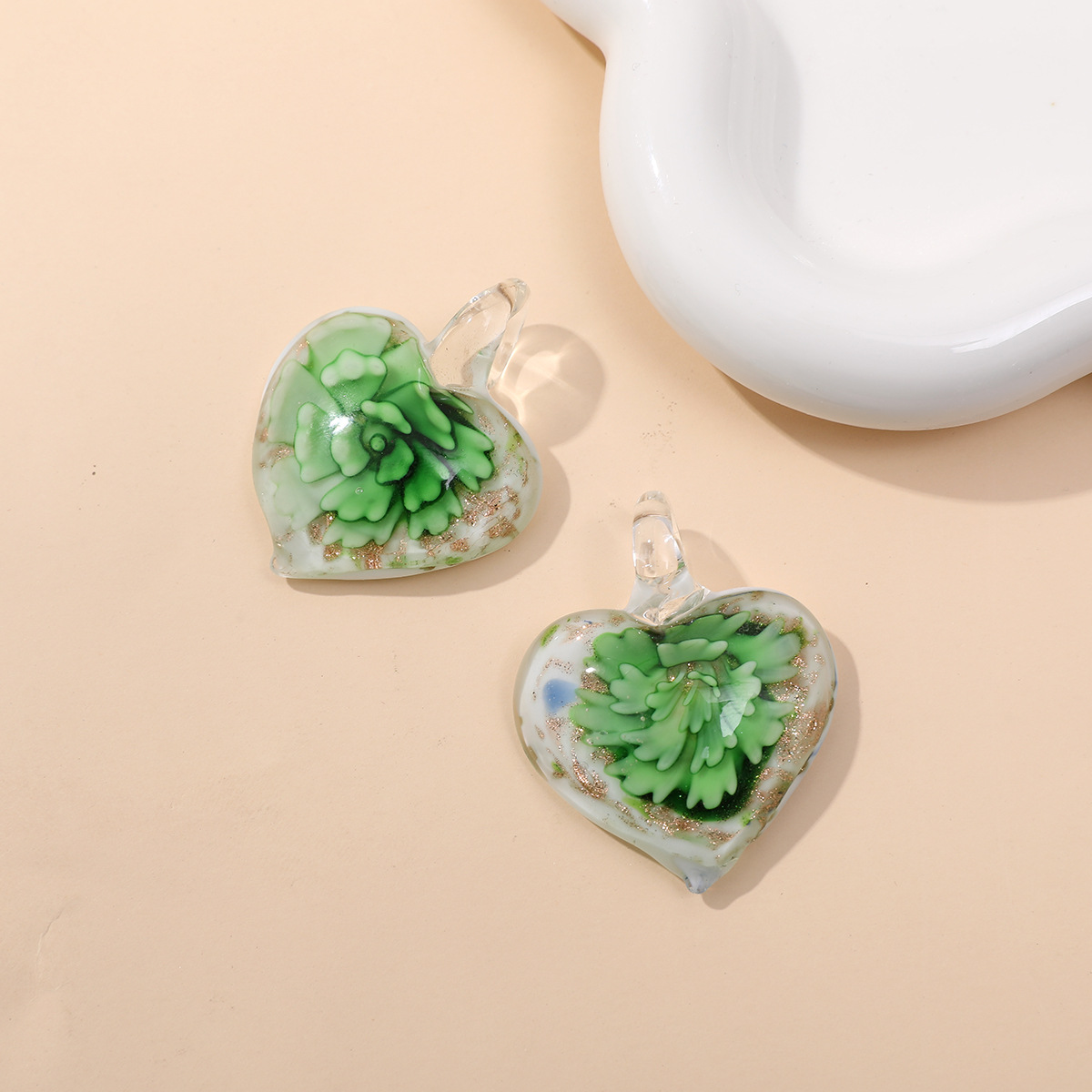 16g Weight Pendant Jewelry Making Type 36*47mm Jewelry Making Size DIY Jewelry Accessories Classification 1 Piece Quantity glass Material Heart Shape, Flower Pattern Simple Style Style 1 Piece 36*47mm Glass Heart Shape Flower Pendant 18