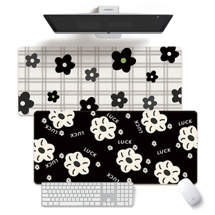 Simple Flower Mouse Pad Non-slip Thickened Oversized Cute Girl Dormitory Office Original Personality Pad Handbook Desk Mat