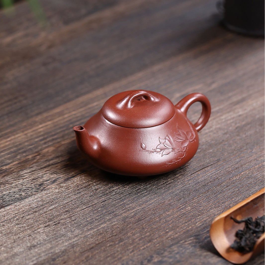 宜兴紫砂壶本色堆绘汉唐石瓢180cc