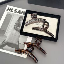 ��̖�P�lץ�AŮ���yɫ�߼��к��X�����~�A2024�¿�l����l�A�l�