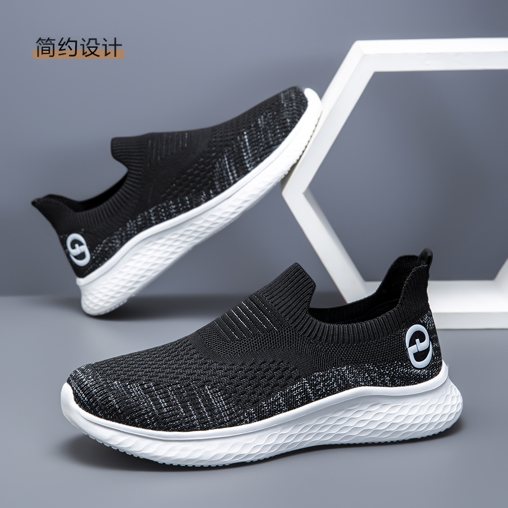2026 verano nuevo tipo de tela de malla transpirable sin lazos ocio de caminar suave antideslizante zapatos deportivos ligeros zapatos de hombre