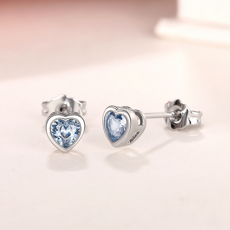 3g Weight Copper Ear Needle Material Ear Studs Classification 1 Pair Quantity Daily, Street Occasion Copper Material Heart Shape Pattern All Seasons Season Women's Gender Sweet Style 1 Pair Sweet Heart Shape Copper Ear Studs 13