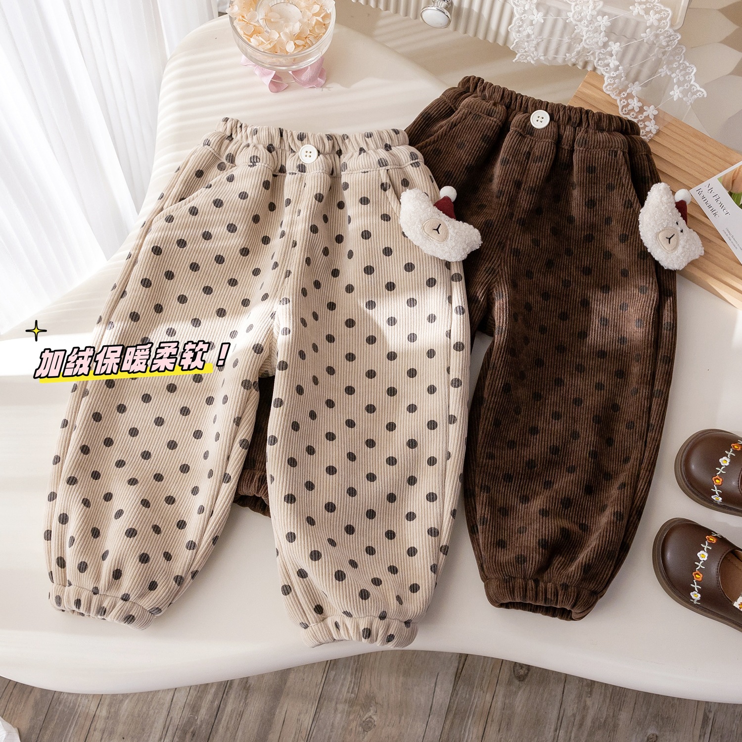 New winter velvet trousers for girls Korean style polka dot printed three-dimensional bear casual pants thickened fashionable foot-climbing pants
