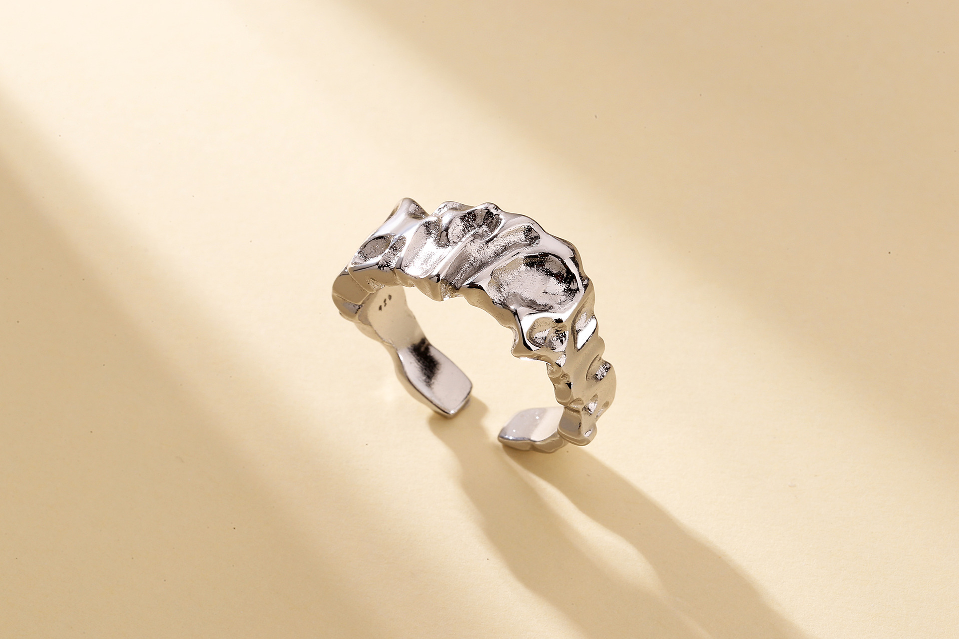 Retro Geometric Copper Pleated Rings