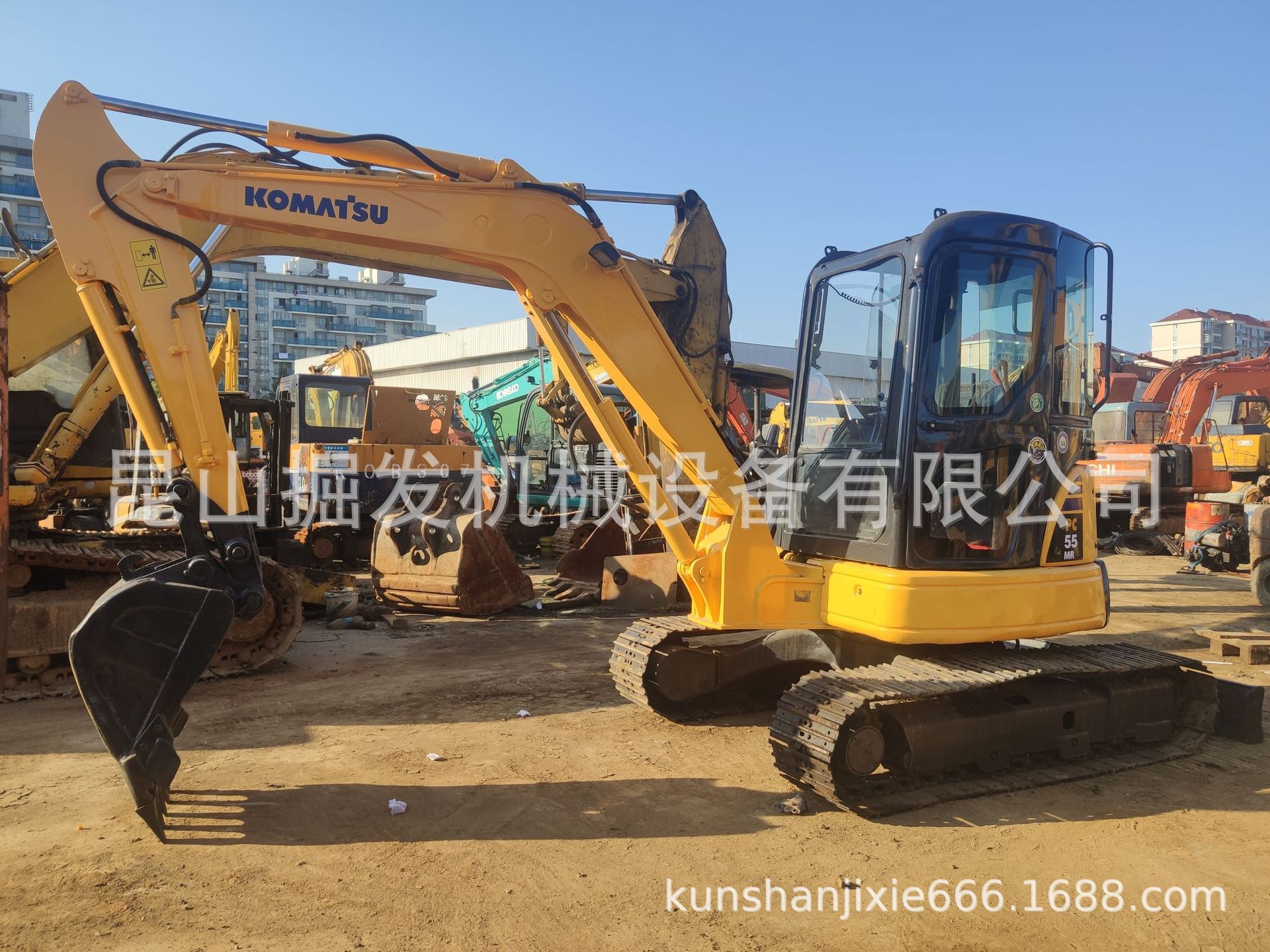 出售小松PC55MR二手挖掘机 二手55履带挖掘机