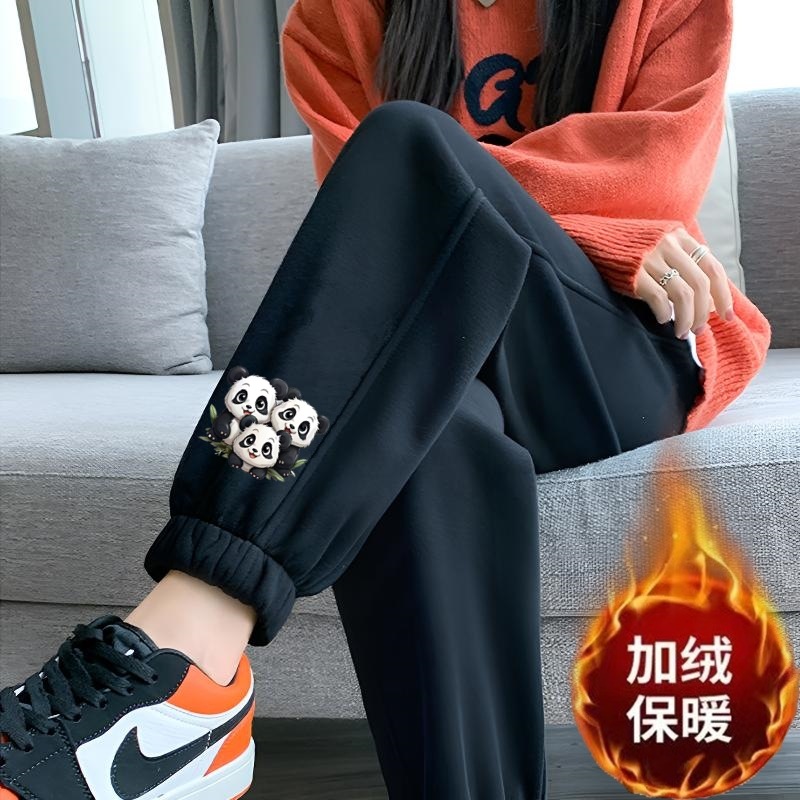 팬더 세 마리 레깅스와 벨벳이 달린 검은색 바지