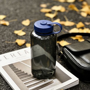 ��;������ 1000ml ����ˮ�� ��������ռ���g ��ˤ��©����һ��