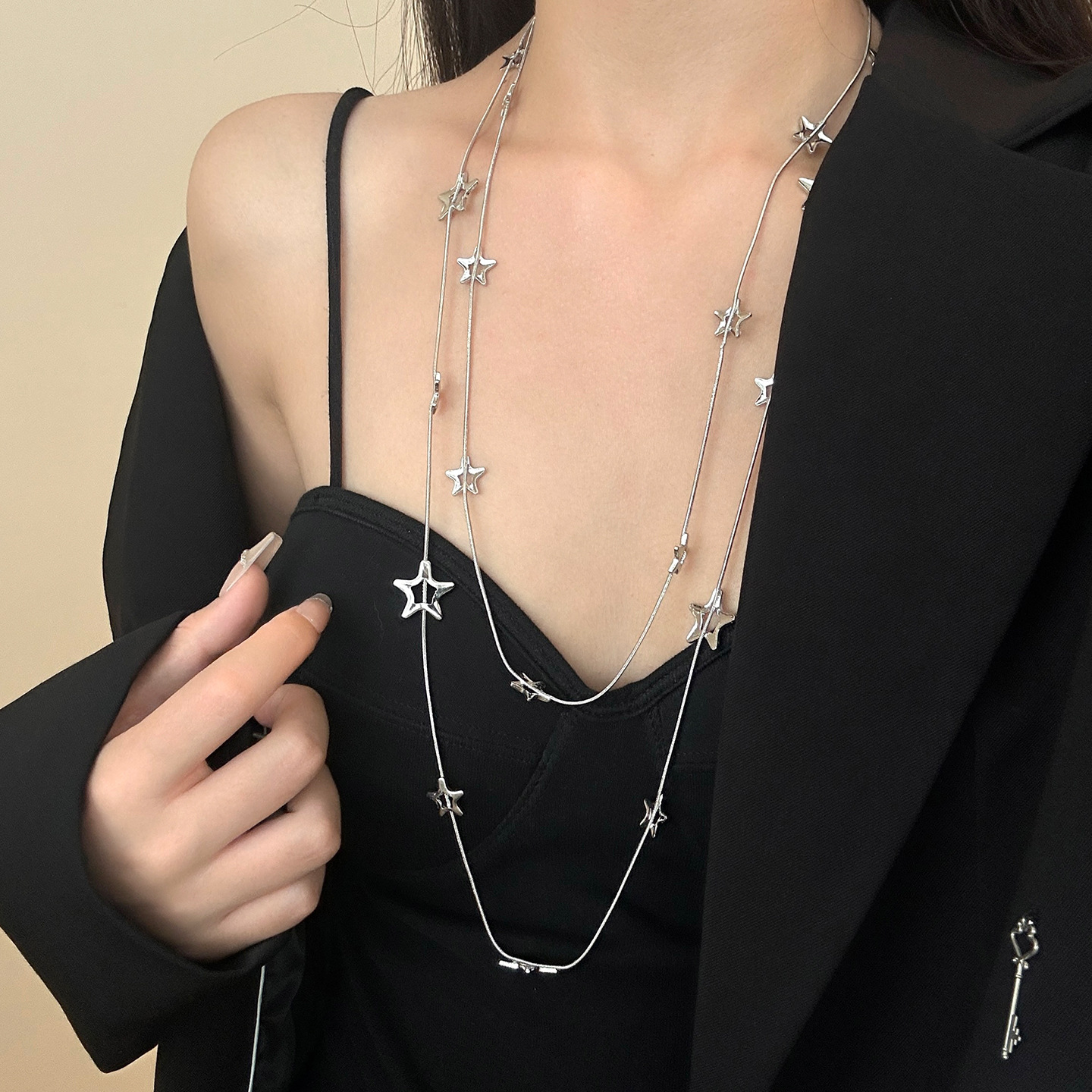 Retro Double-Layer Stacked Star Necklace Women's Long High-End Niche Design Sweater Chain Accessories Accessible Luxury Clavicle Chain