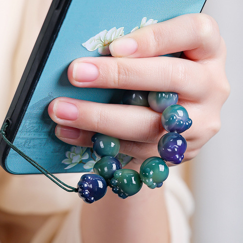 Carved Bodhi Cat Claw Hand-twisted Bracelet Bodhi Cat Claw Mobile Phone Chain Accessories Bag Pendant High-end Car Pendant