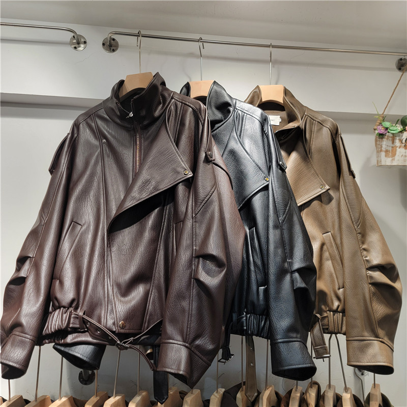 Chaqueta de cuero marrón para mujeres 2026 primavera nuevo cuello suelto bf locomotora temperamento pu chaqueta de cuero café