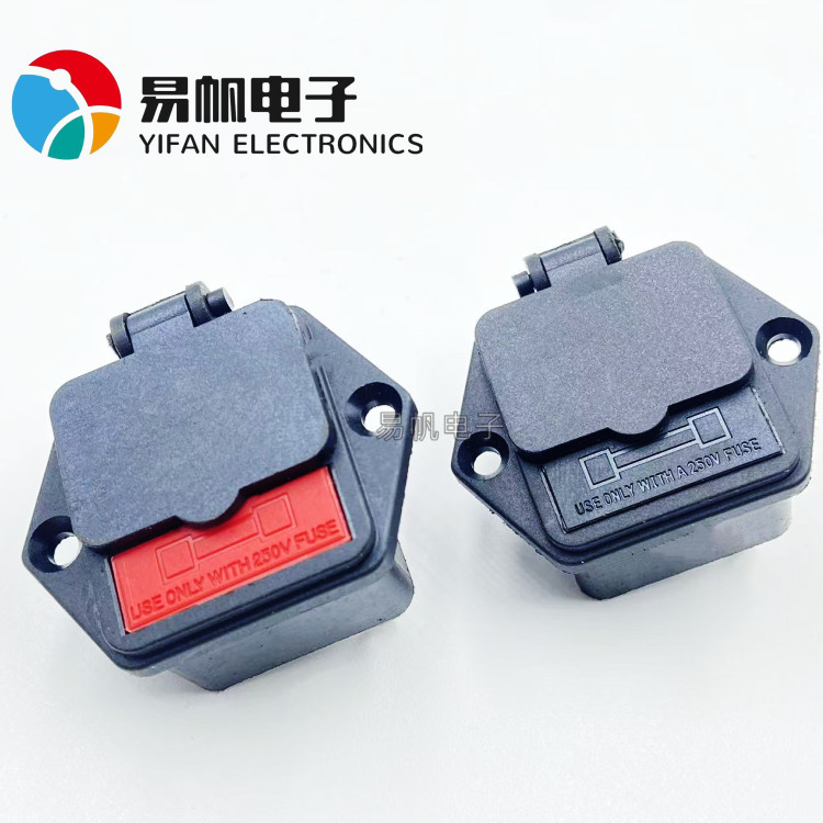 厂家供应AC充电插座 AC04品字防水带盖螺丝孔品字电瓶车电源插座