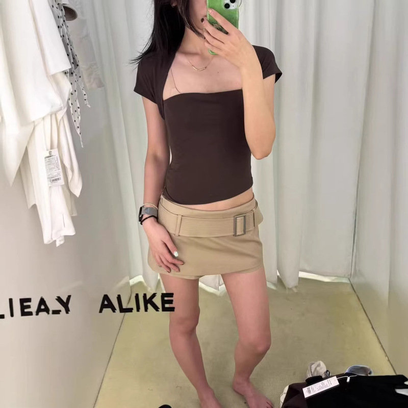 High-Quality Ra** Stylish Wide-Waistband Mini Skirt Pants in Khaki, Versatile Low-Waist Short Skirt High-Quality Ra** Stylish Wide-Waistband Mini Skirt Pants in Khaki, Versatile Low-Waist Short Skirt