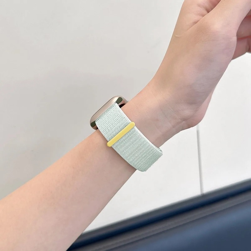 ins は iwatch ナイロンループマジックストラップ S10 Apple s9 ウォッチ SE スポーツ 8/7/男性と女性のリストバンドに適しています。|undefined