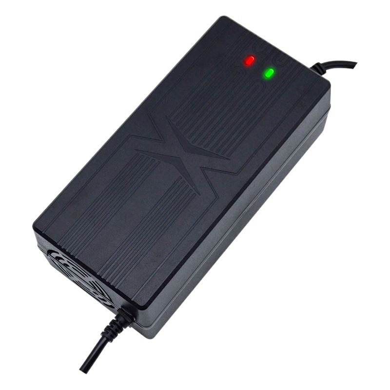 Зарядное устройство для литиевых аккумуляторов электромобилей 48V72V, блок питания для трехколесных аккумуляторных автомобилей Yadi, оптовые поставки от производителя.