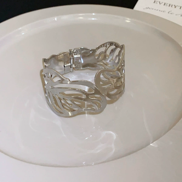 Серебряный (лист)