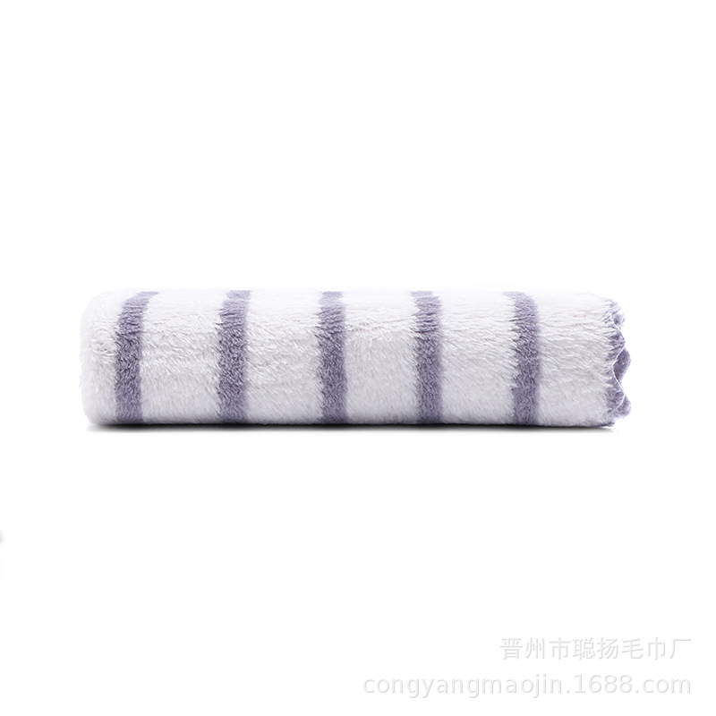 회색
