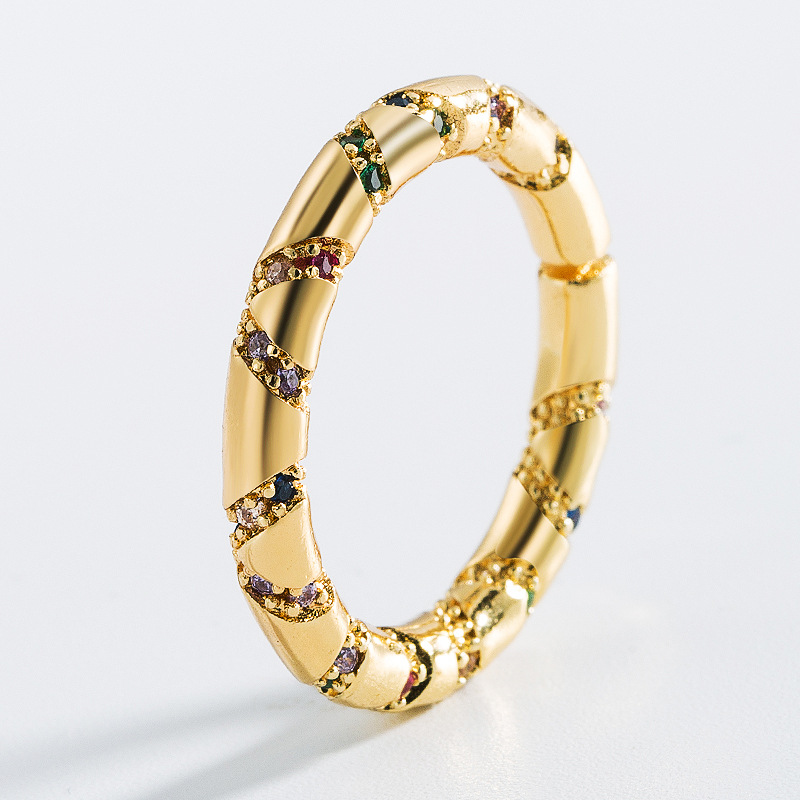 18k Koreanische Einfache Eingelegte Farbe Zirkonkupfer Geometrischer Ring Großhandel Nihaojewelry display picture 3