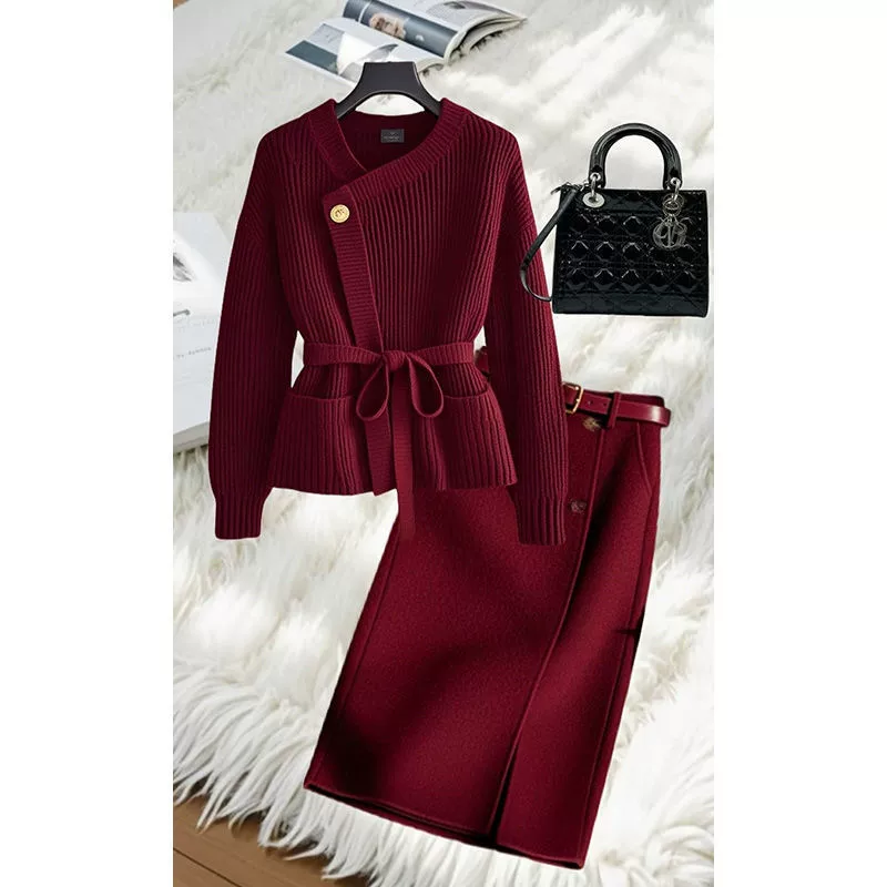 Весенний и осенний костюм женский 2025 новый большой размер женский темперамент высокого класса вязаный свитер мода красивая юбка из двух частей