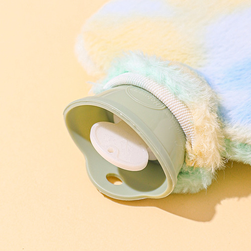 Winter Creative Water Filled Hot Bag PVC Cute Portable Heating Bag Student Hot Compress Thick Fuzzy Cover Hand Warmer