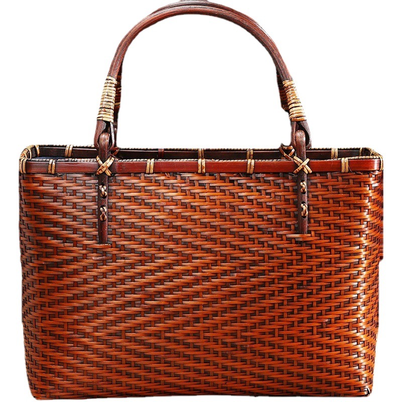 Al por mayor cesta de bambú cesta de mano tejida de bambú bolso de mujer tejido retro mini juego de té creativo bolsa de almacenamiento bolsa de accesorios Hanfu