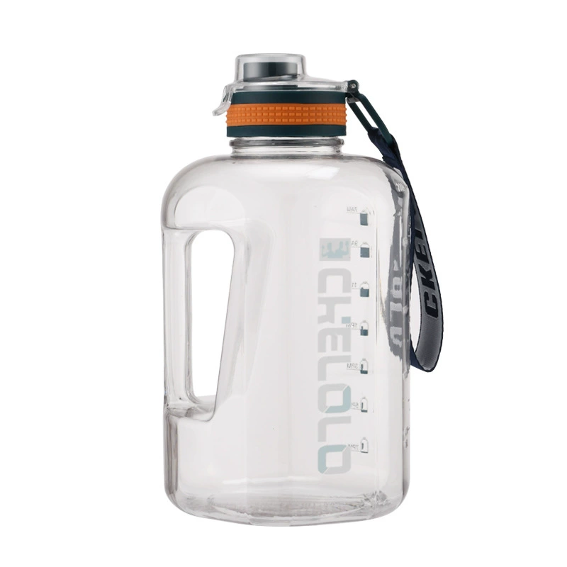Capacious handheld sports bottle for gym, 1 volume