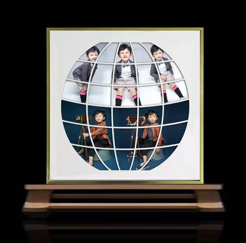 Aluminum Alloy Photo Frame 500*500. the Size Can Be Made According to the Picture. Photo Studio Photo Wall Photo Frame Border with Cardboard