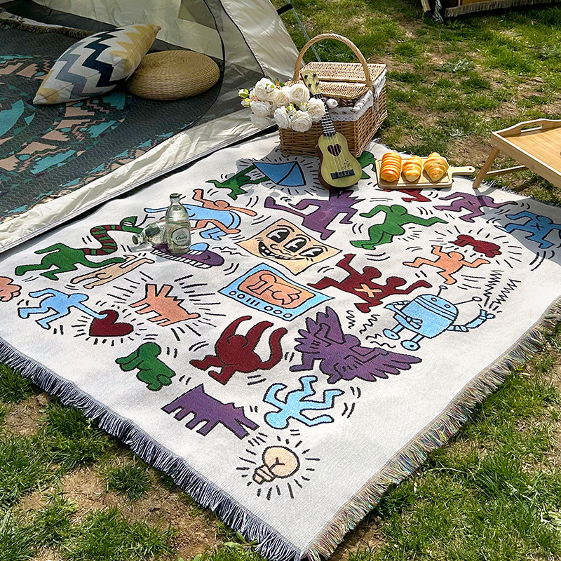 Cross-border foreign trade camping blanket, moisture-proof camping mat, jacquard tapestry, cartoon style sofa towel, thread blanket, multi-functional sofa blanket