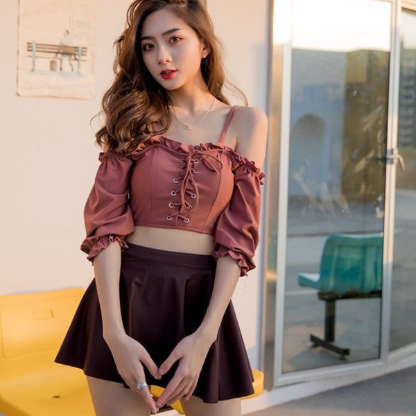 Adult Girl Swimsuit, Women's Suspender Split Skirt, Three-Piece Set with Square-Leg Bottoms, Cute, Sweet, Conservative, Tummy-Covering, Slimming, Suitable for Hot Springs