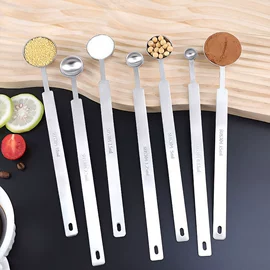 调酒器;其他酒具;勺、调羹