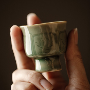 Longquan celadon plum green glaze tea cup Chinese style retro handmade half knife mud Fu Xi Tea Cup high foot small tea cup