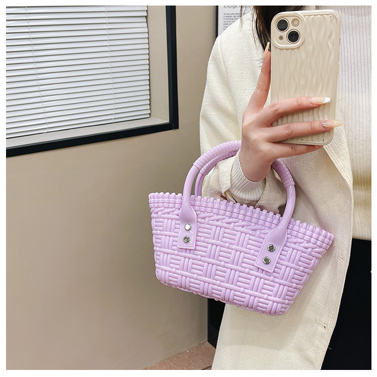 2025 New trendy and versatile crossbody mini vegetable basket jelly bag, fashionable hand-held woven bag, mini tote women's bag undefined
