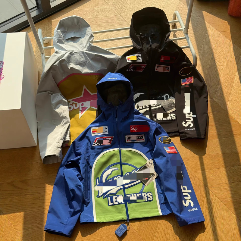 【Different from Other Versions】Top-Quality Supx Van Collaboration Jacket, Windbreaker with Rubberized Seams for Men and Women 【Different from Other Versions】Top-Quality Supx Van Collaboration Jacket, Windbreaker with Rubberized Seams for Men and Women